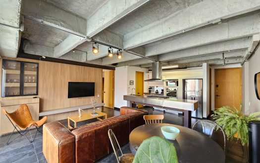 APARTAMENTO EN VENTA AMOBLADO EN AV POBLADO