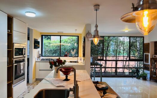 APARTAMENTO EN VENTA EN CASTROPOL – EL POBLADO