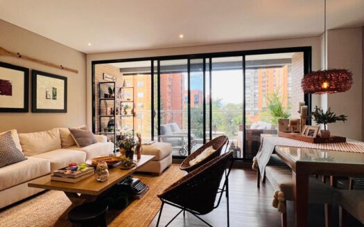 APARTAMENTO EN VENTA SAINT MITCHELL – LOMA DE LOS BALSOS