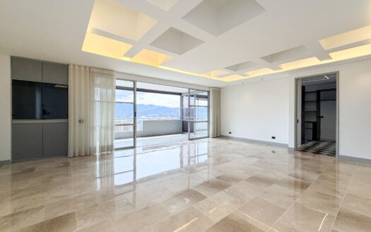 Apartamento en arriendo – La Calera, El Poblado
