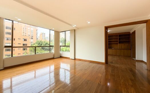Apartamento en venta en Loma de Los González – El Poblado