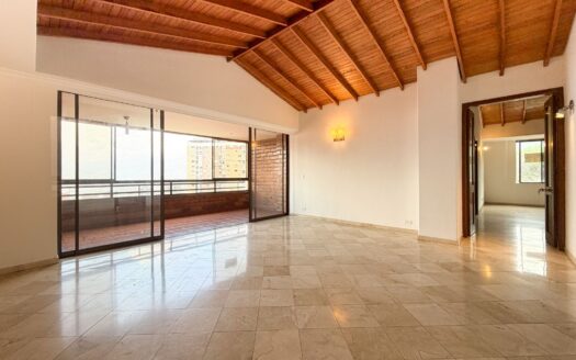 Apartamento en renta en la Loma del Tesoro, Poblado