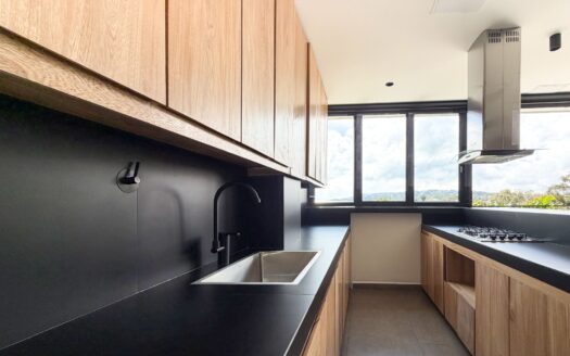 APARTAMENTO EN ARRIENDO, El POBLADO – VÍA LAS PALMAS