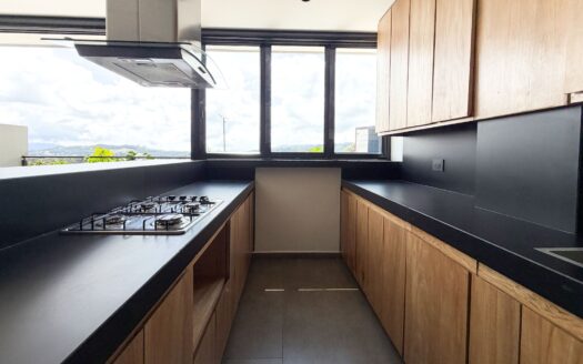 APARTAMENTO EN RENTA EN EL POBLADO – VÍA LAS PALMAS