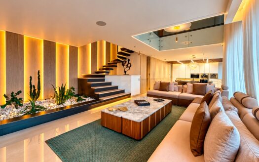 PENTHOUSE AMOBLADO EN RENTA EN EL POBLADO