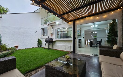 CASA EN RENTA EN EL POBLADO