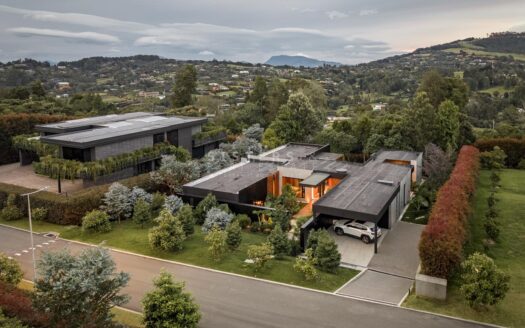 Casa de arquitectura contemporánea en venta | Alto de Palmas