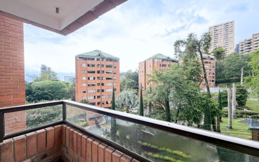 Apartamento en venta y arriendo en El Poblado | 143 m²